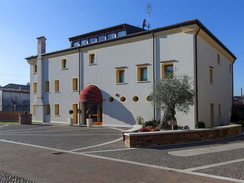 Albergo Antica Corte Marchesini Campagna Lupia Ngoại thất bức ảnh