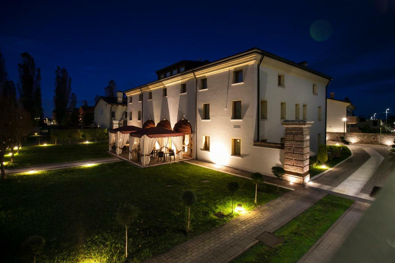 Albergo Antica Corte Marchesini Campagna Lupia Ngoại thất bức ảnh